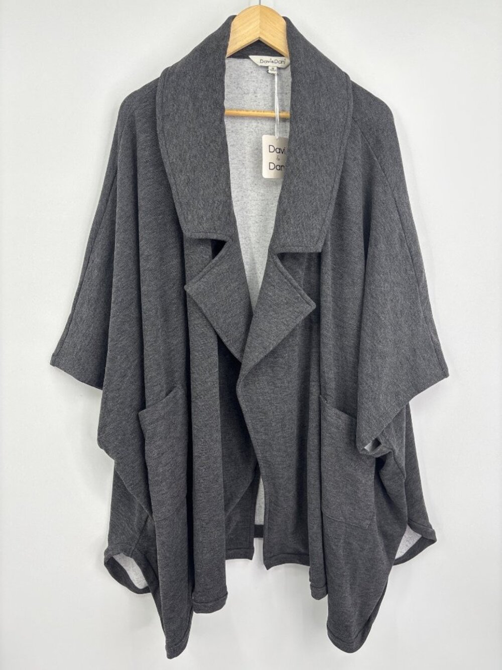 Davi & Dani Open Front Cape Oversize Jacket Gray Size Medium